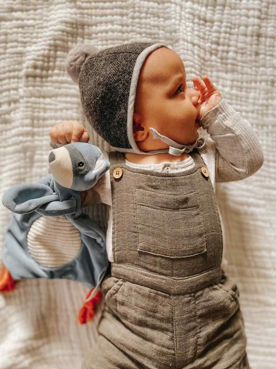 Leika - Little Raccoon Muñeco de Apego